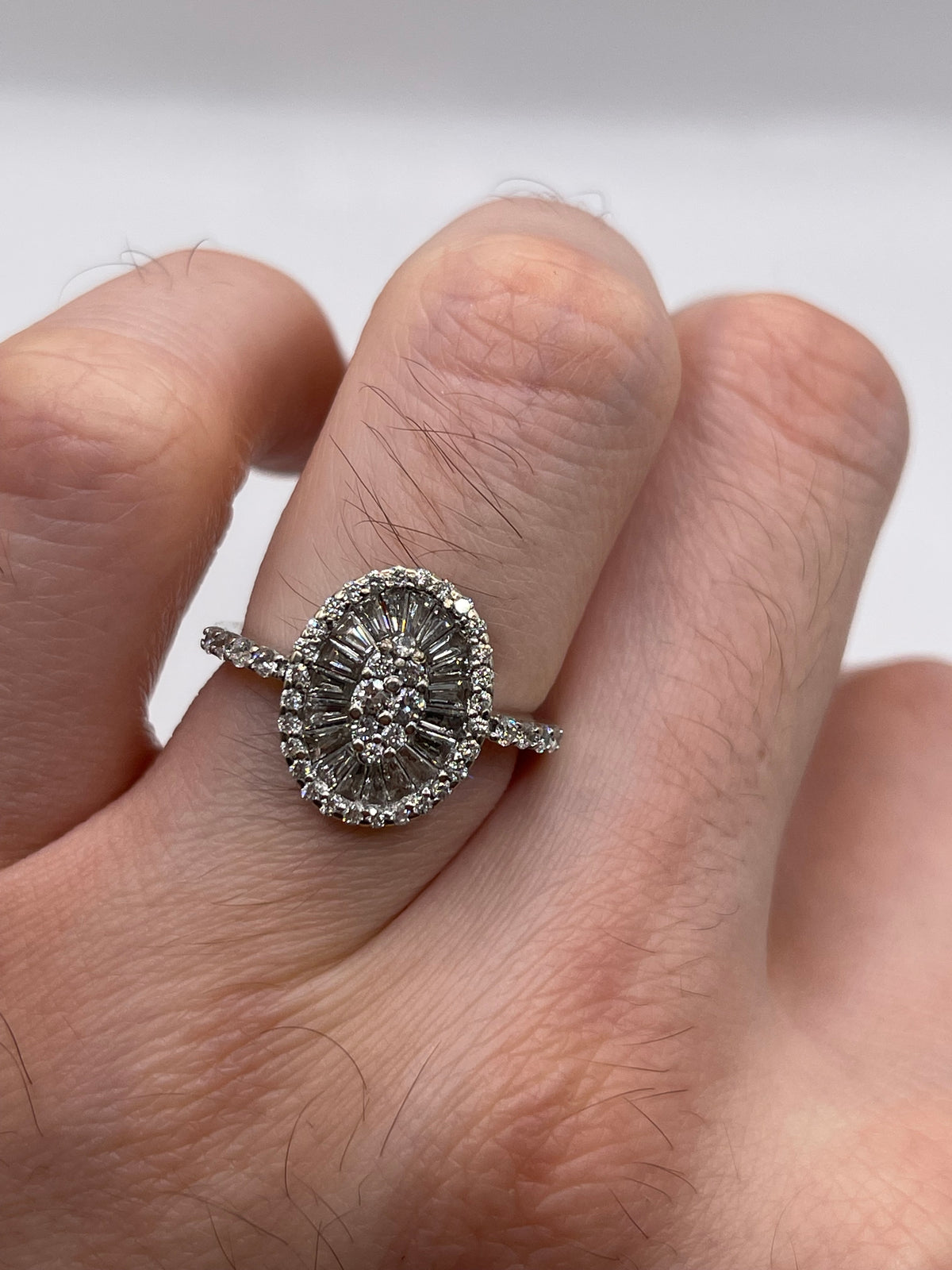 18ct white gold diamond cluster ring