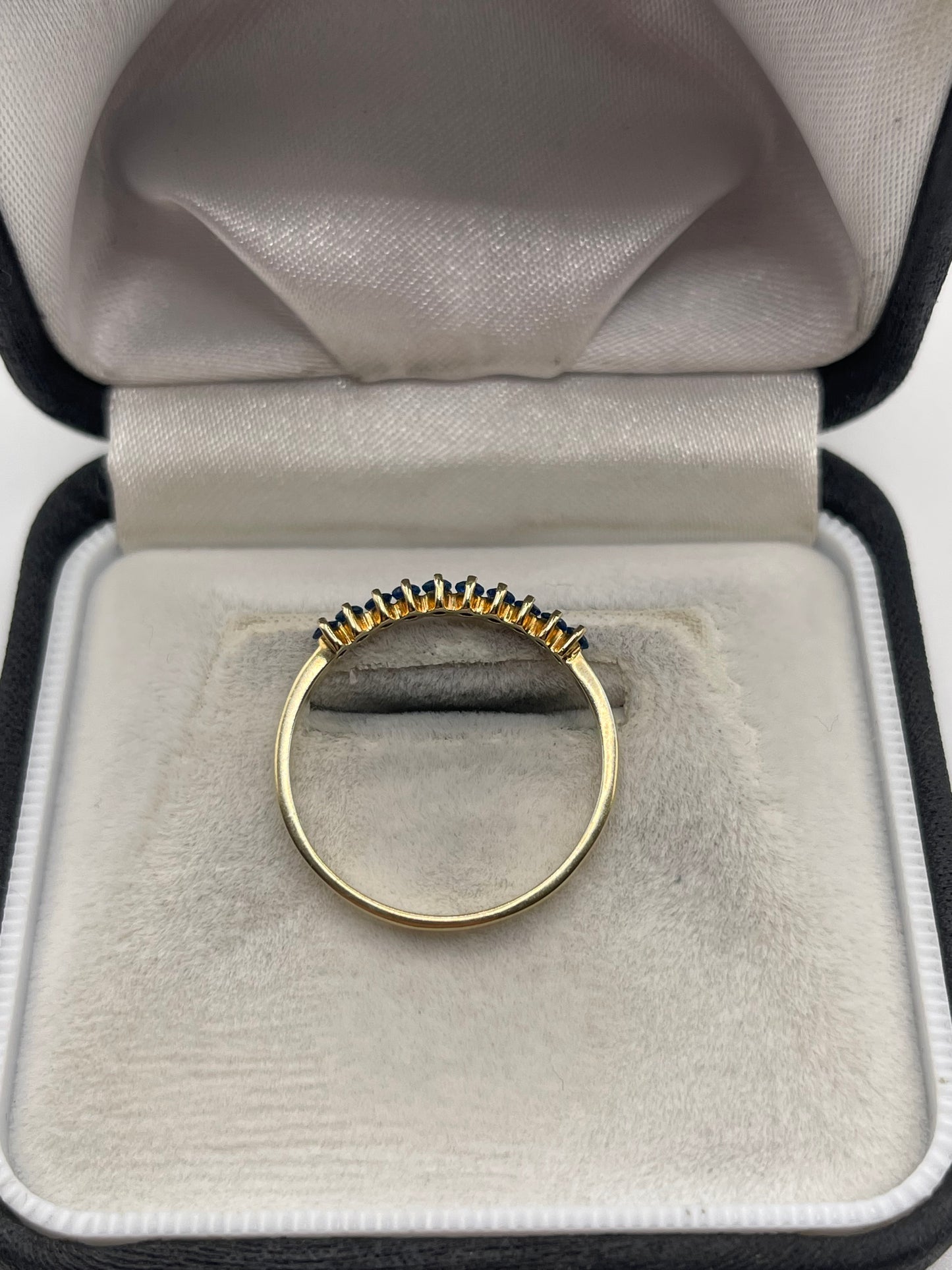 9ct gold blue apatite ring