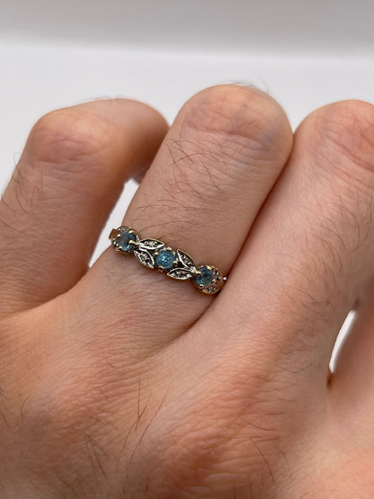 9ct gold topaz and diamond ring
