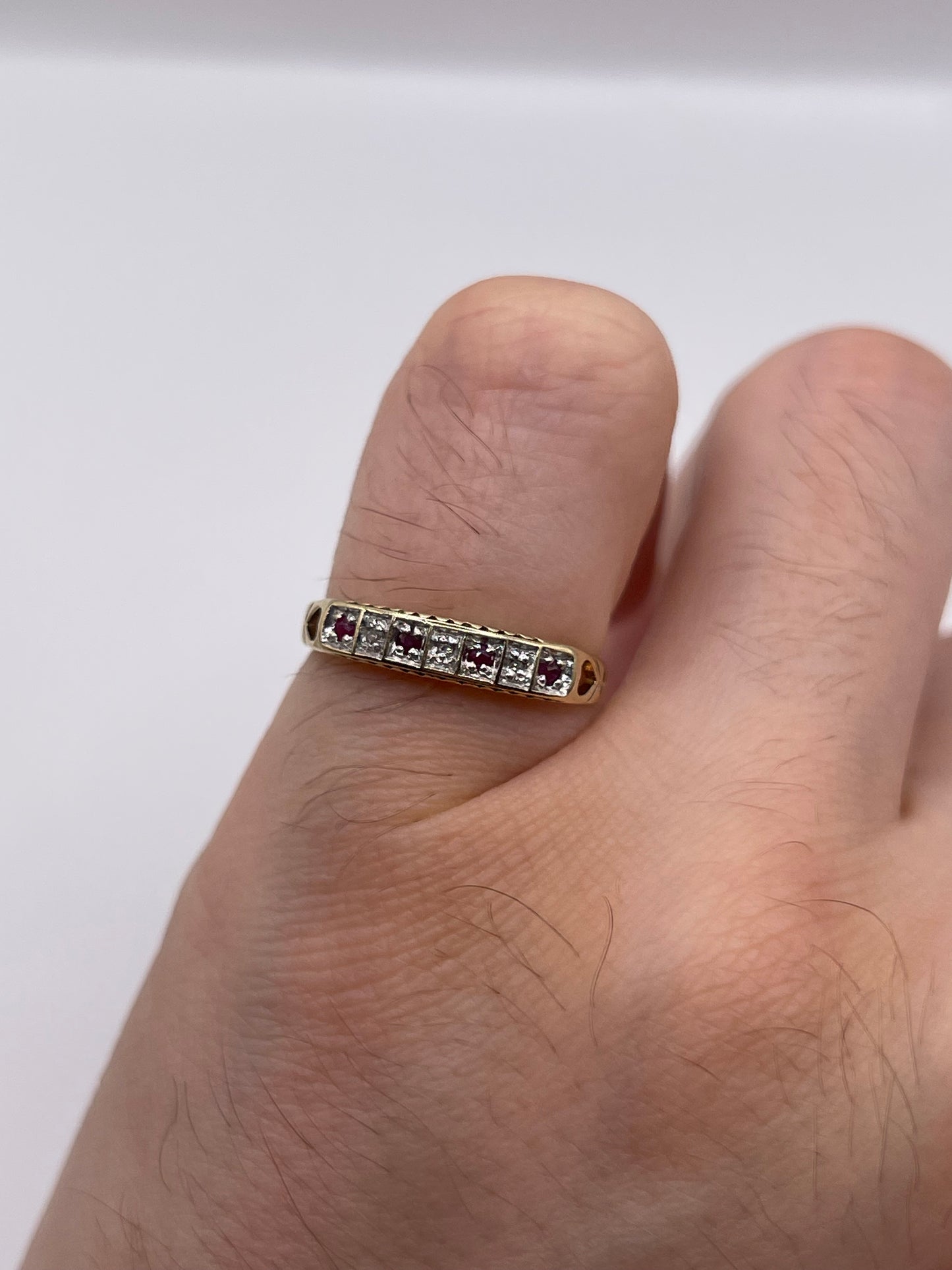 9ct gold ruby and diamond ring