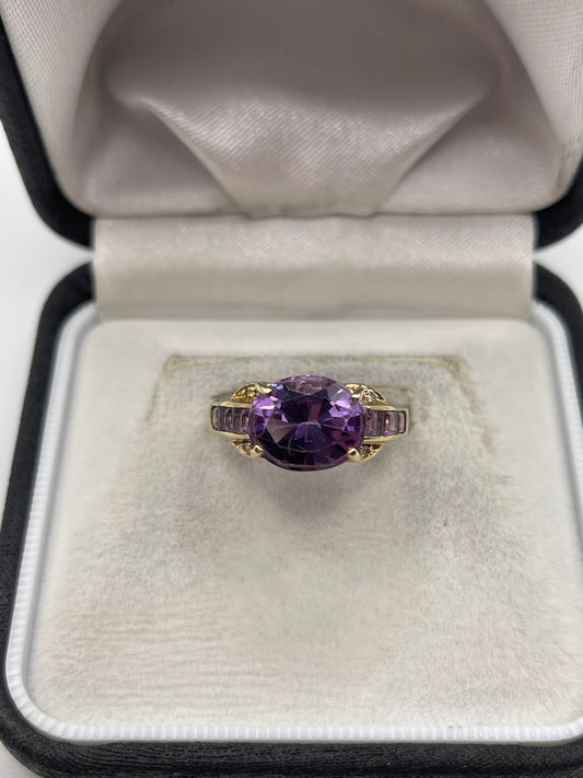 9ct gold amethyst and diamond ring