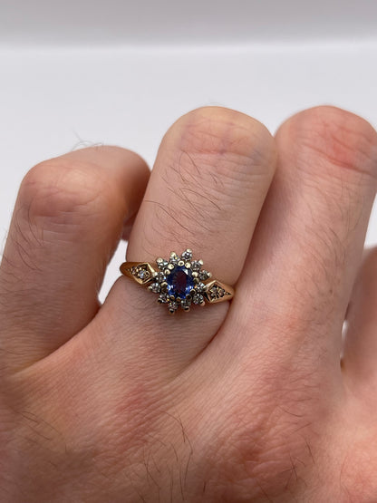 9ct gold sapphire and diamond ring