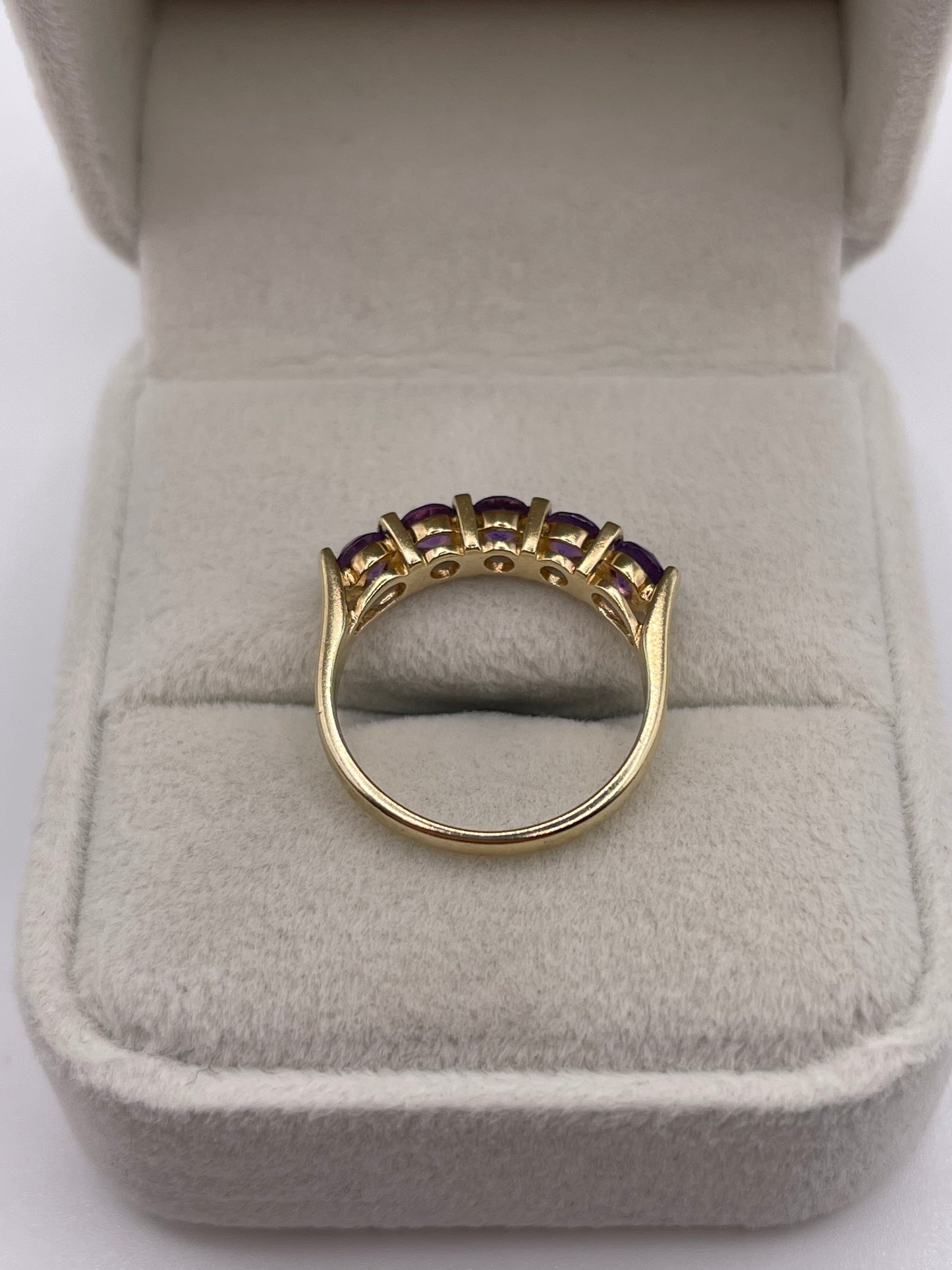 9ct gold amethyst ring