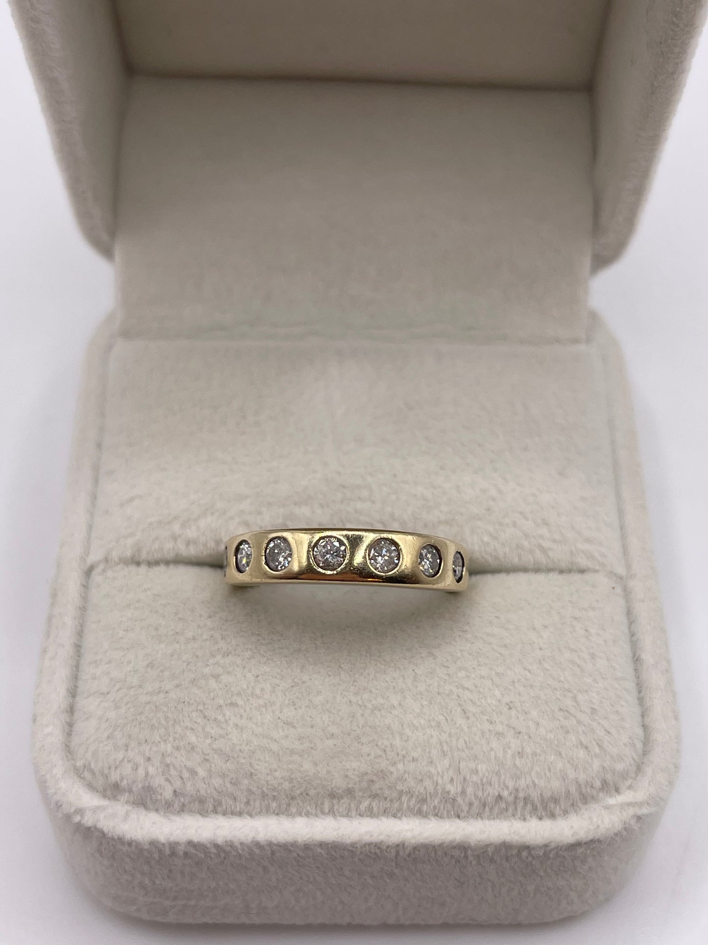9ct gold 50 point diamond ring