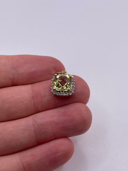 9ct gold quartz and diamond oendant