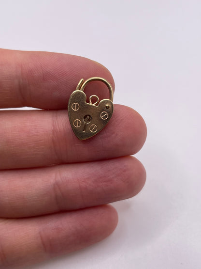 9ct gold padlock 12