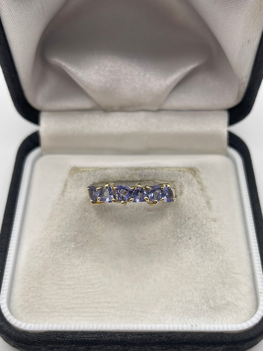 9ct gold tanzanite ring