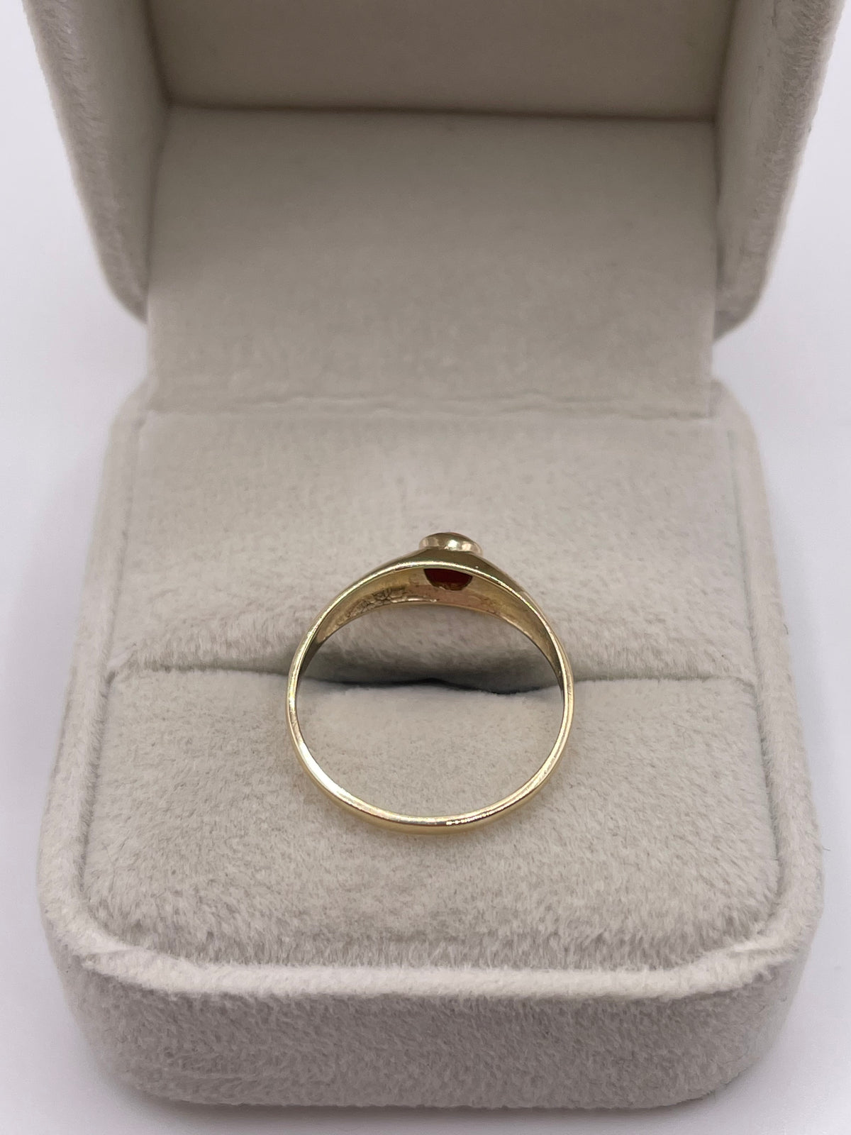 9ct gold coral gypsy ring