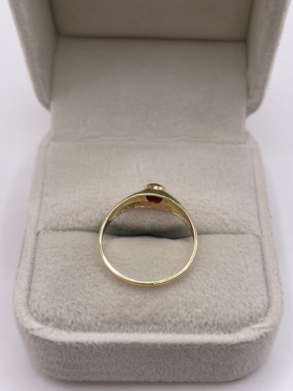 9ct gold coral gypsy ring