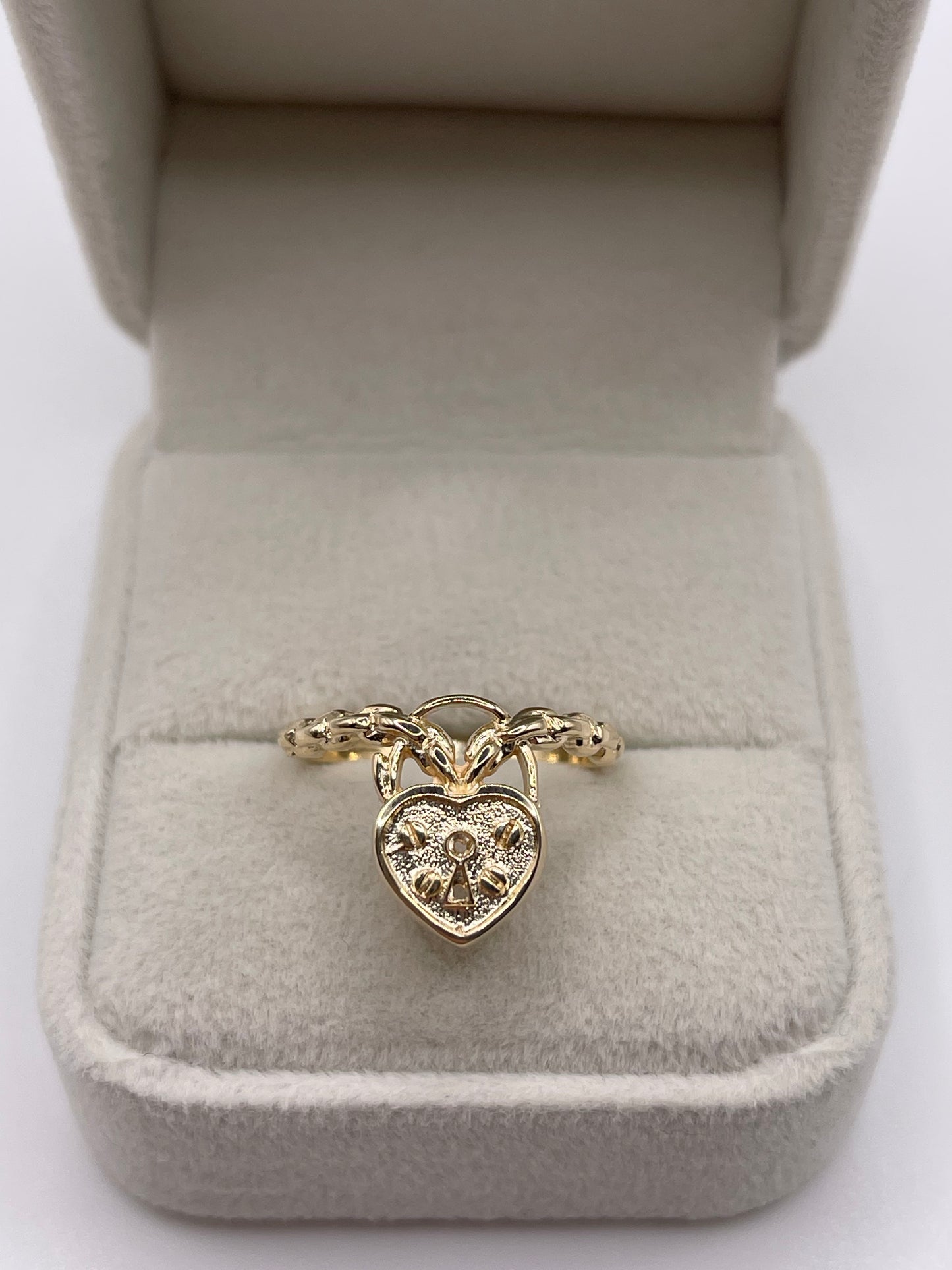 9ct gold padlock ring