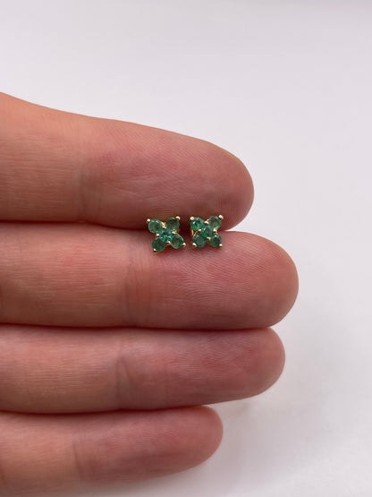 9ct gold emerald earrings