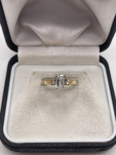 Load image into Gallery viewer, 9ct gold aquamarine ring
