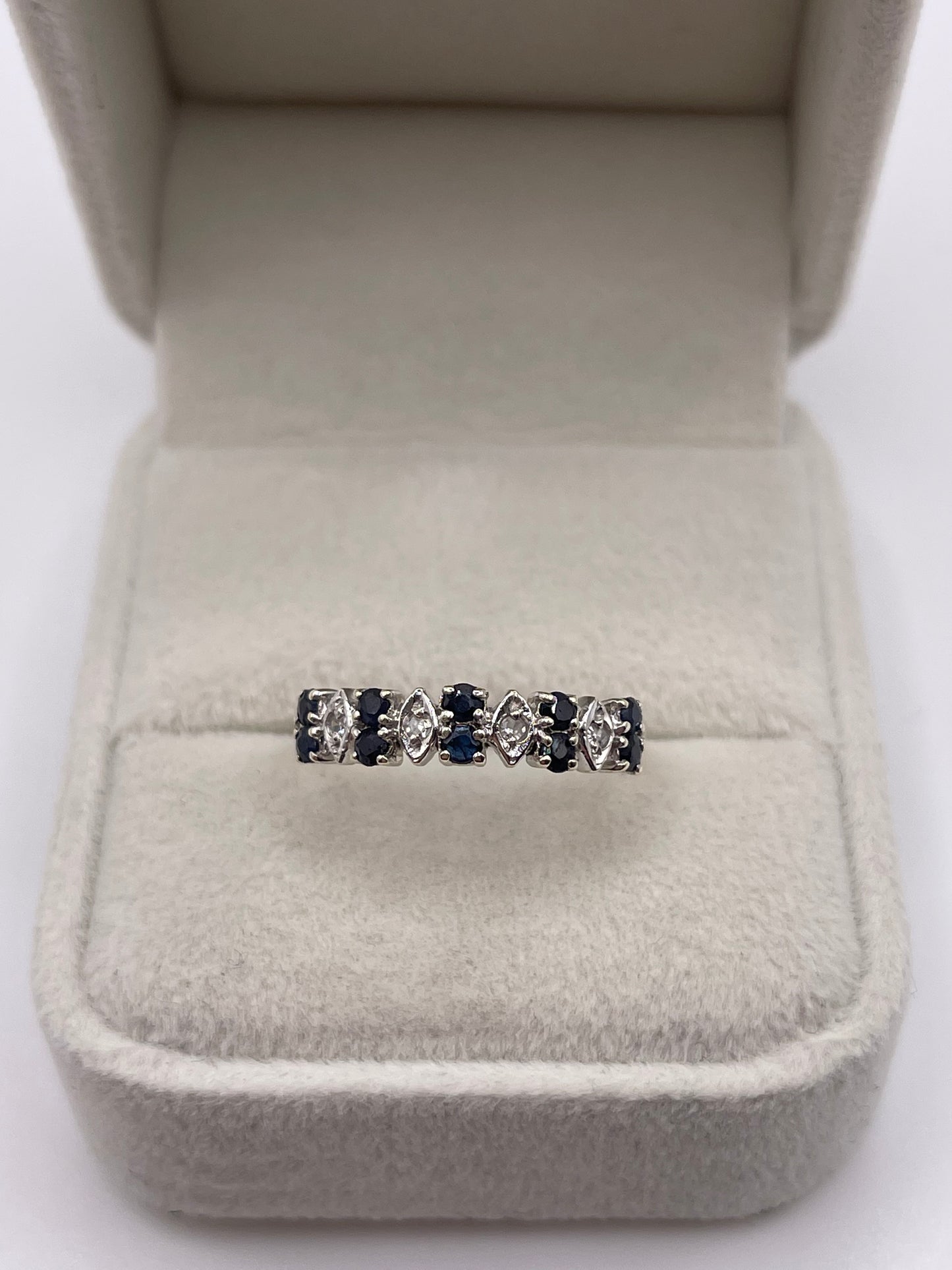 9ct gold sapphire and diamond ring