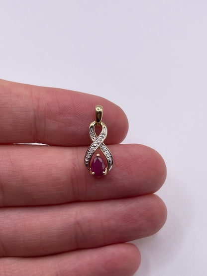 9ct gold ruby and diamond pendant
