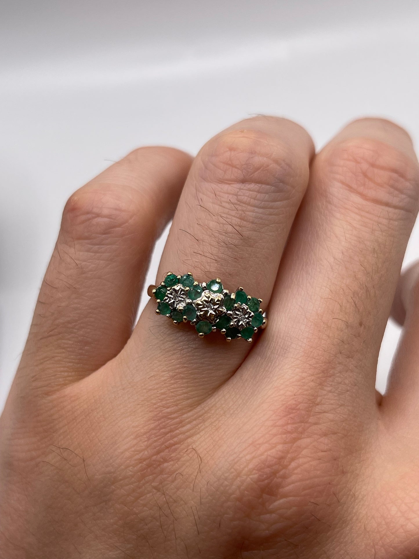 9ct gold emerald and diamond ring