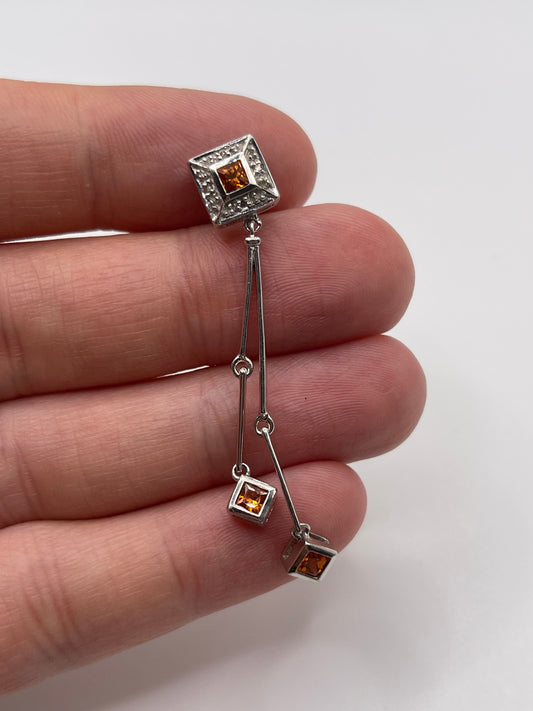 9ct white gold citrine and diamond pendant