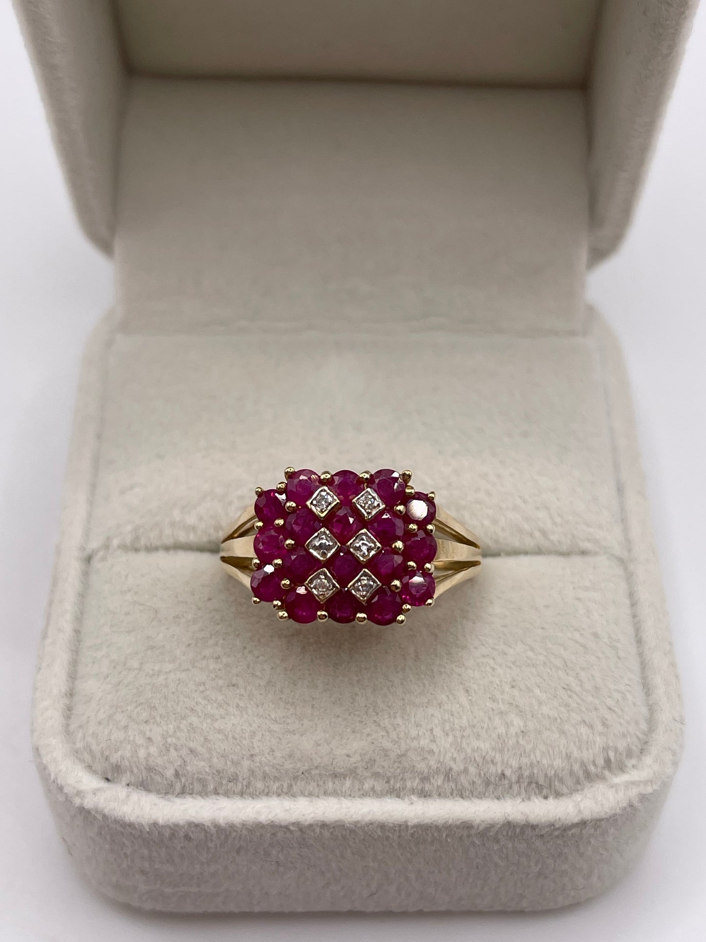 9ct gold ruby and diamond cluster ring