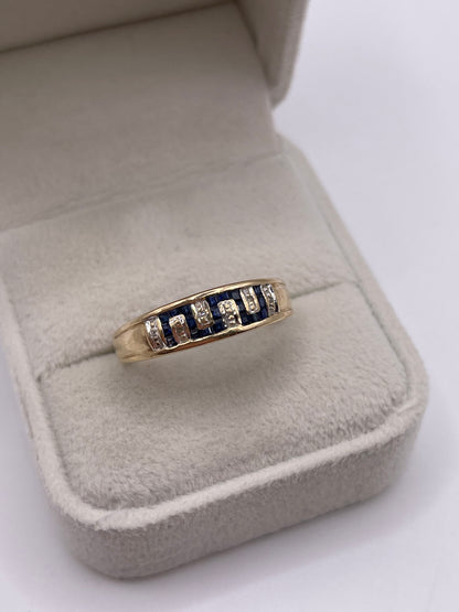 9ct gold sapphire and diamond ring