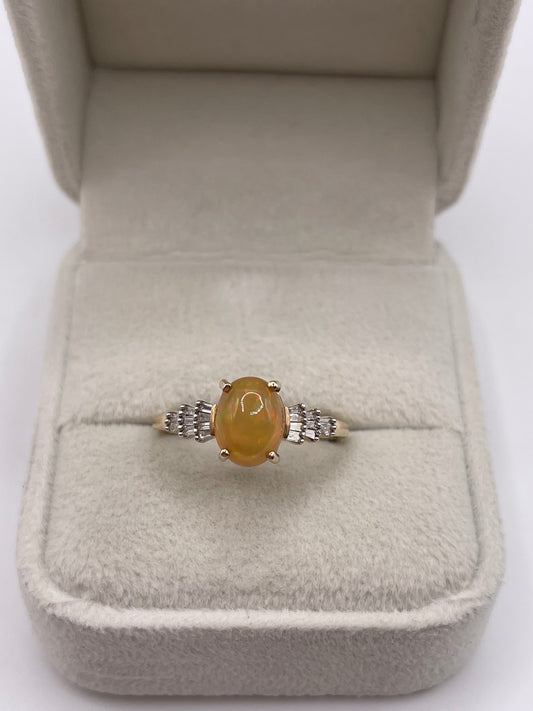 9ct gold opal and diamond ring