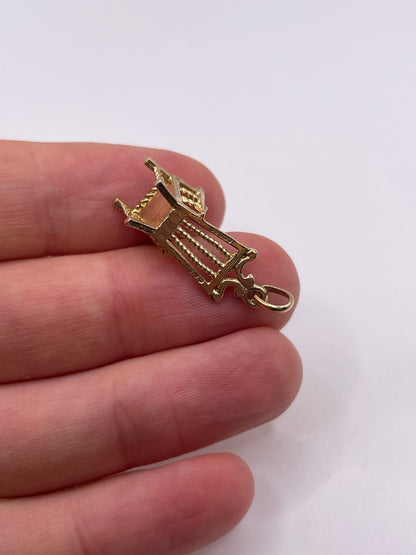9ct gold chair charm