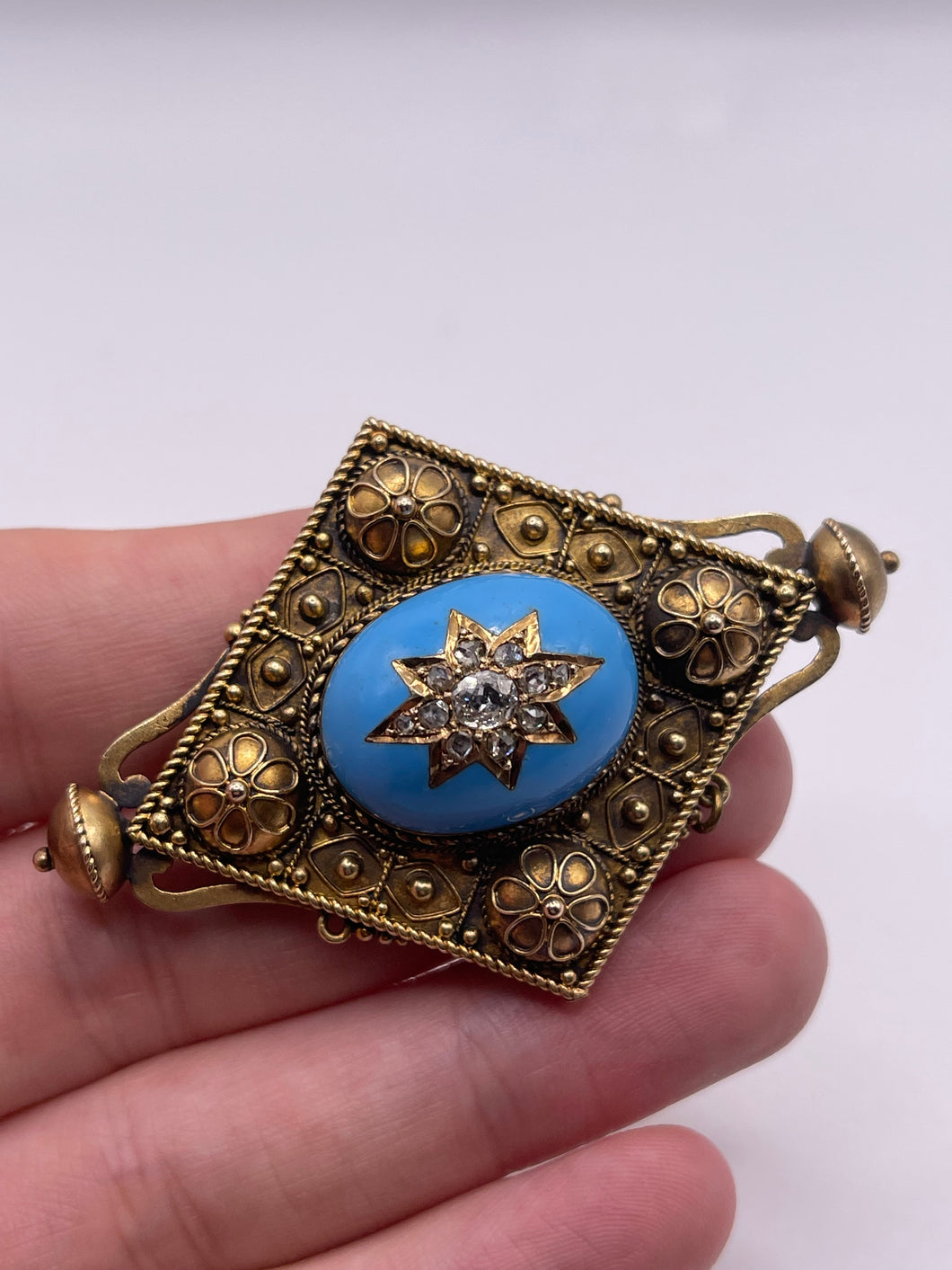 Antique 15ct gold turquoise and diamond brooch