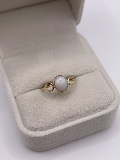 9ct gold opal ring