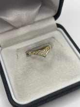 Load image into Gallery viewer, 9ct gold wishbone ring
