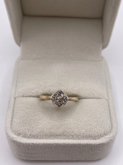 9ct gold diamond cluster ring