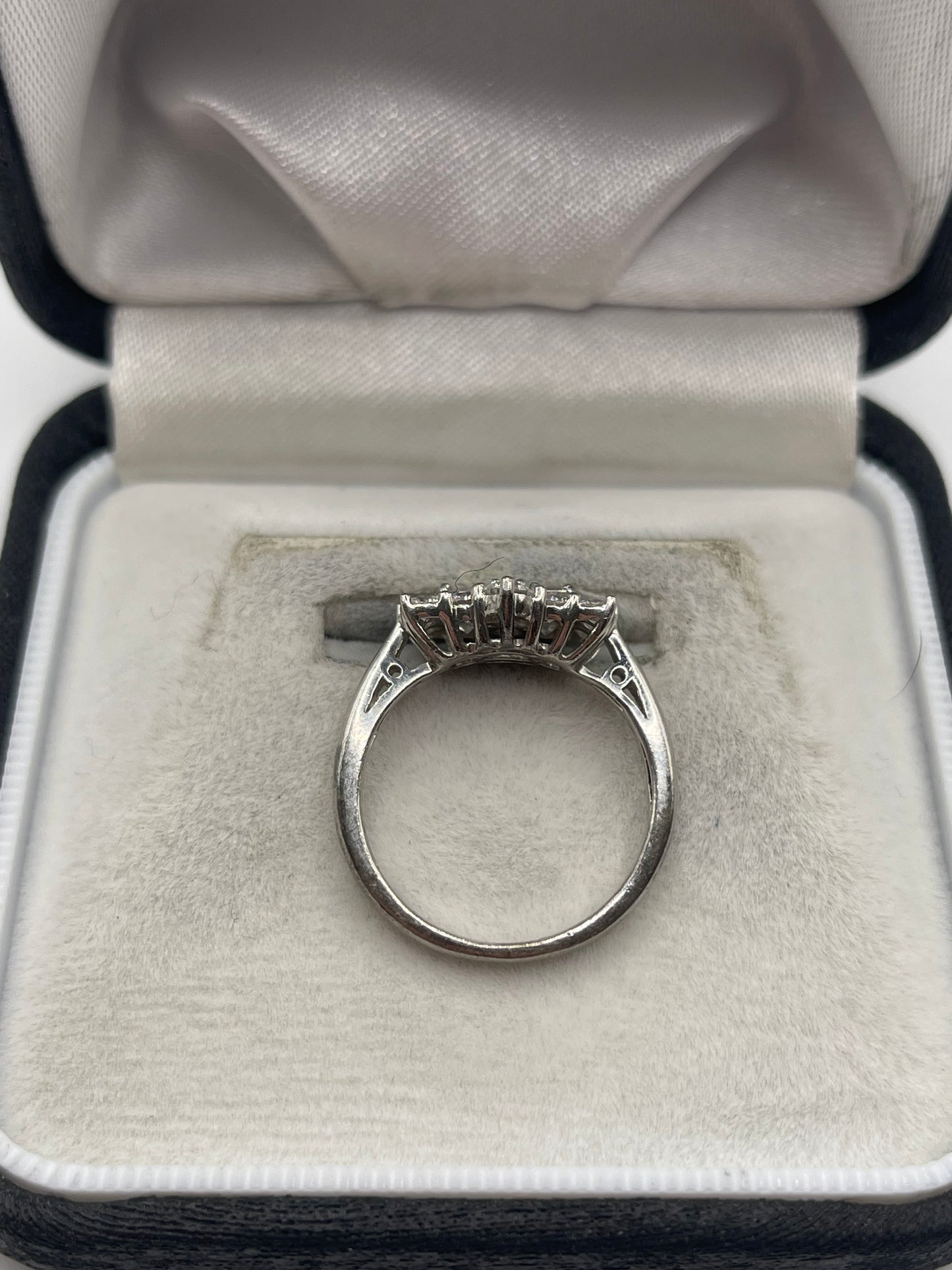 Platinum 1ct diamond cluster ring