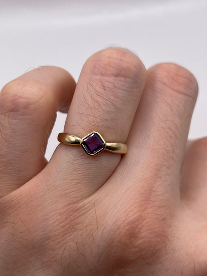 9ct gold amethyst ring