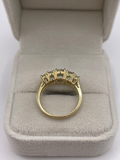 9ct gold aquamarine ring