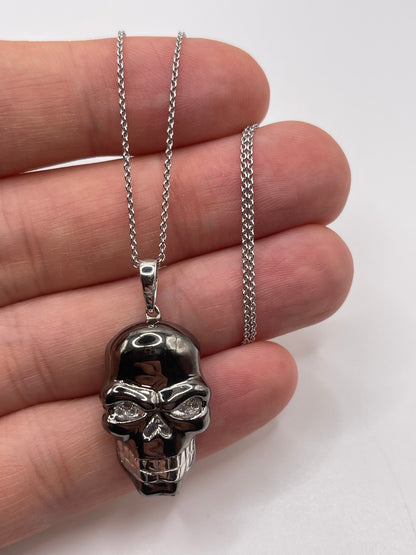 9ct white gold diamond skull necklace