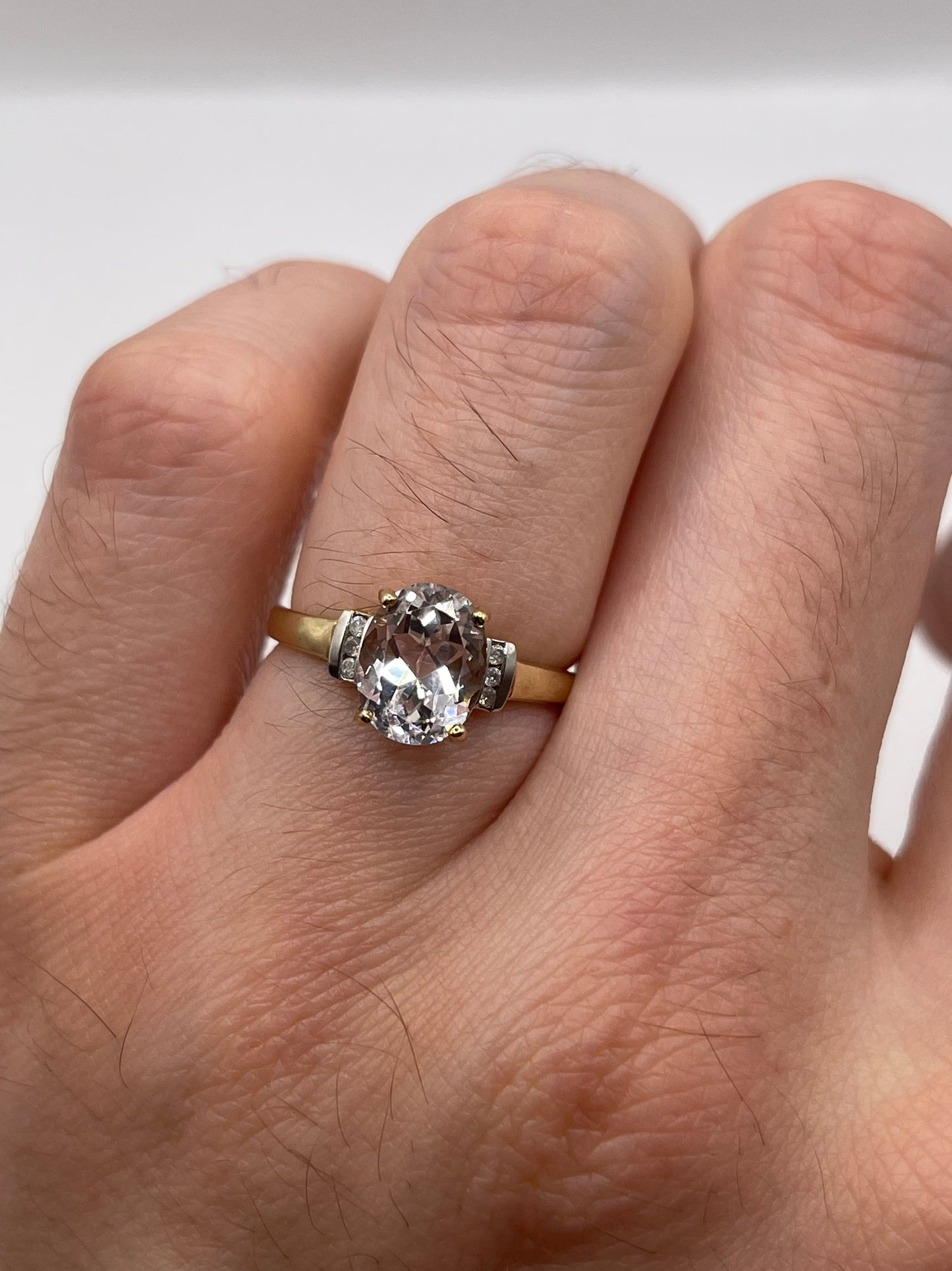 9ct gold pale kunzite and diamond ring