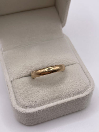 9ct gold band