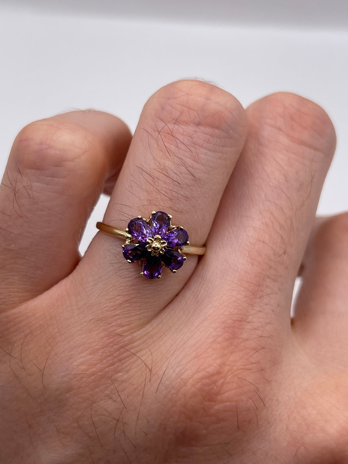 9ct gold amethyst cluster ring