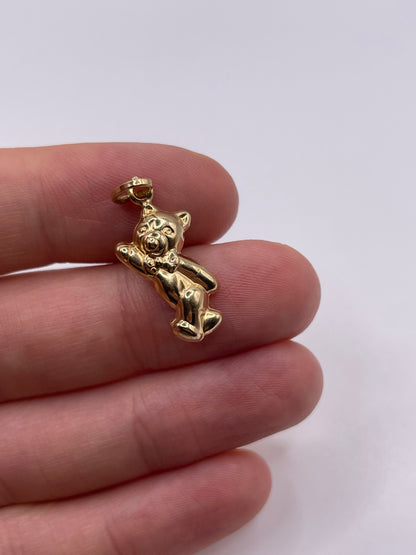 9ct gold bear charm