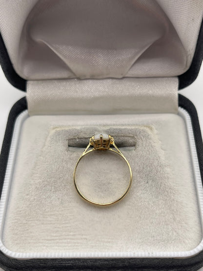 9ct gold opal ring
