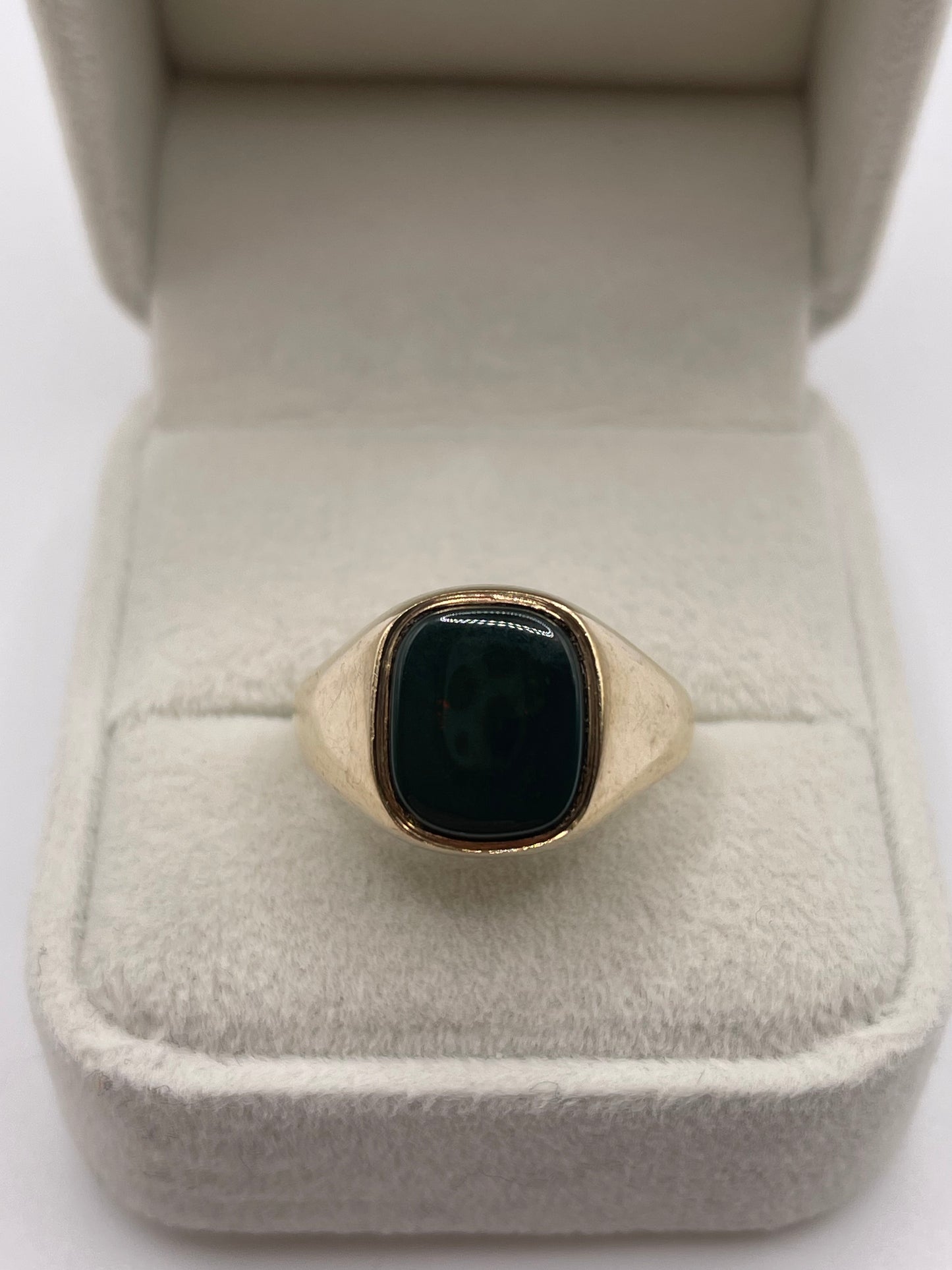9ct gold bloodstone signet ring