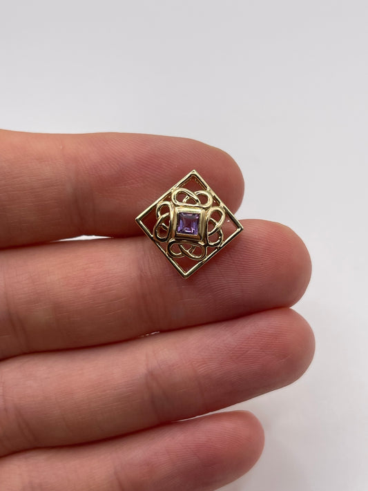 9ct gold amethyst pendant