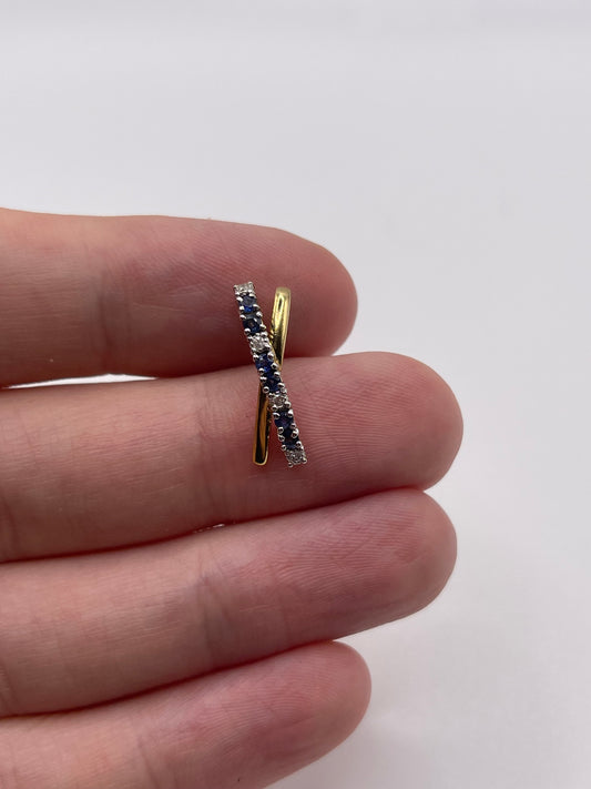 9ct gold sapphire and diamond pendant