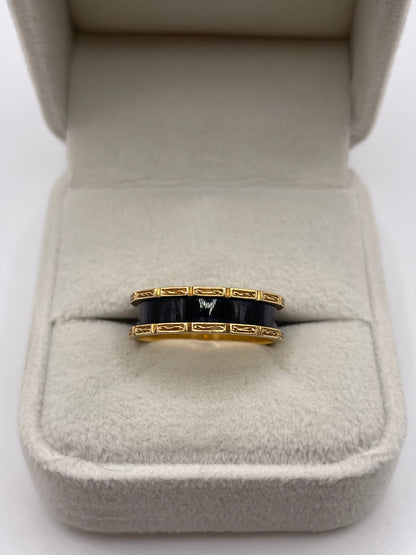 Antique 18ct gold enamel mourning ring