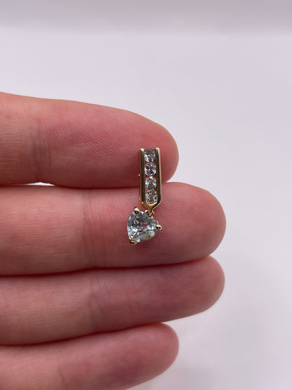 9ct gold topaz pendant