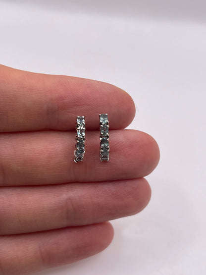 9ct white gold alexandrite earrings