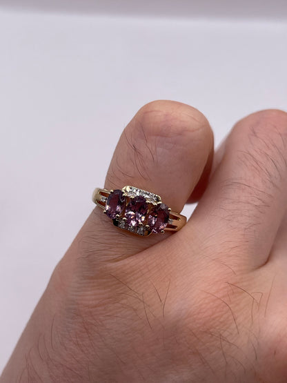 9ct gold spinel and diamond ring