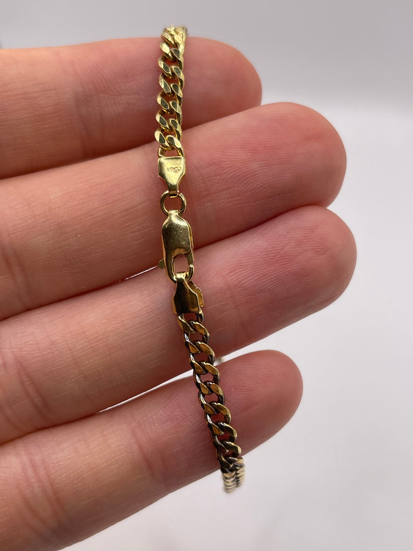 9ct gold curb bracelet