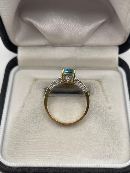 9ct gold topaz and diamond ring