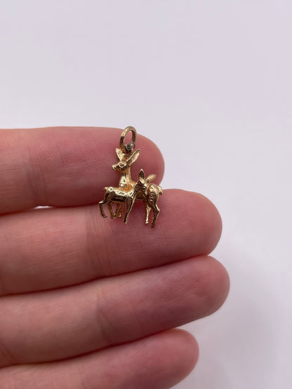 9ct gold deer charm