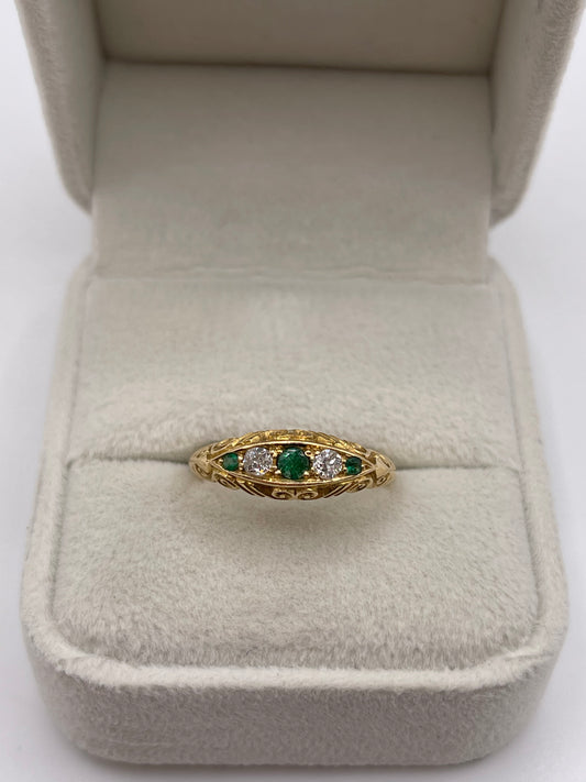 Antique 18ct gold emerald and diamond ring