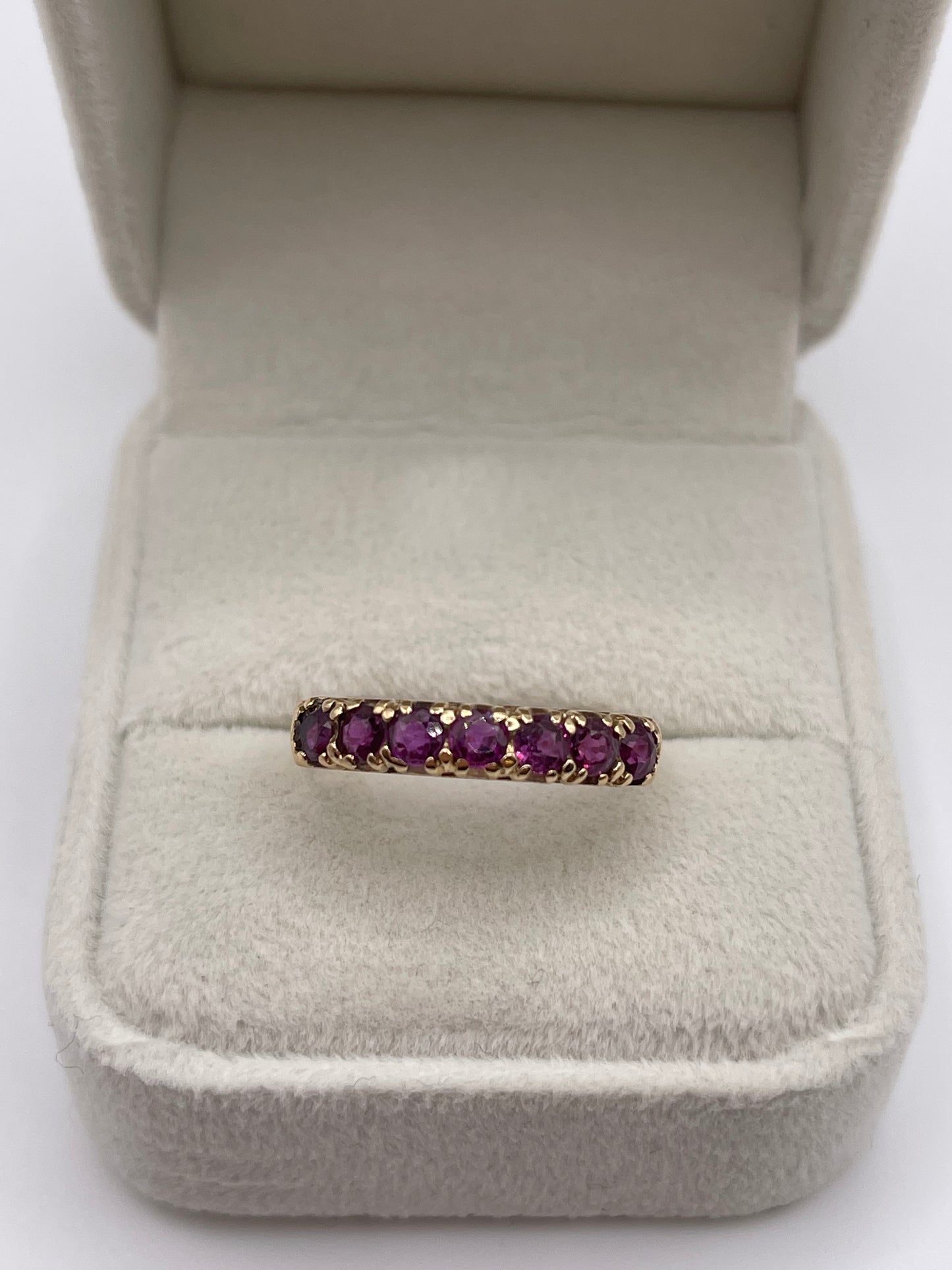 9ct gold ruby ring