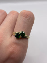 Load image into Gallery viewer, 9ct gold diopside ring
